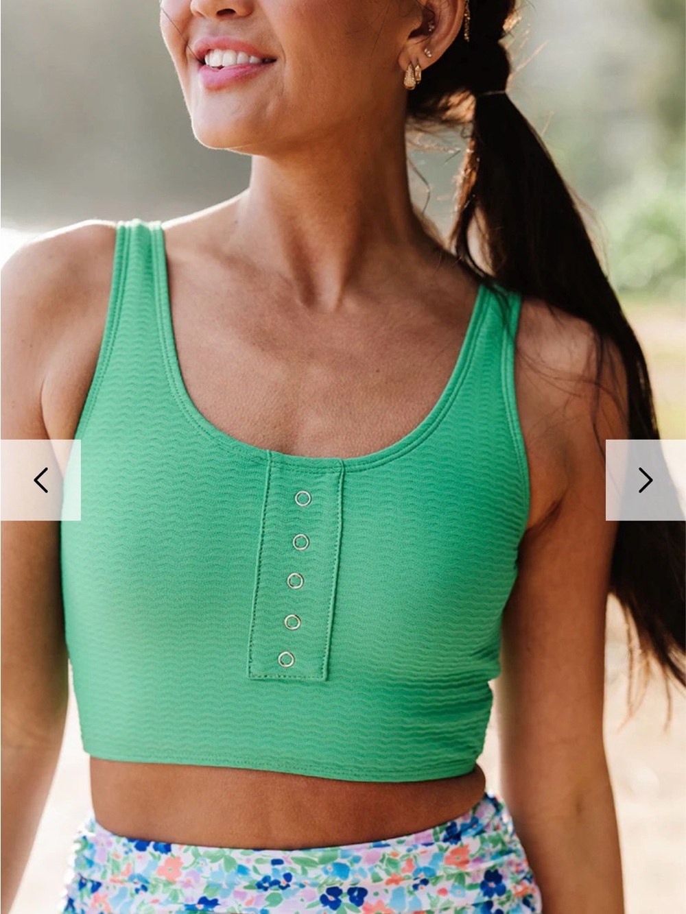 NWT Livy & Kate Surfer Crop in Kelly Green size Large